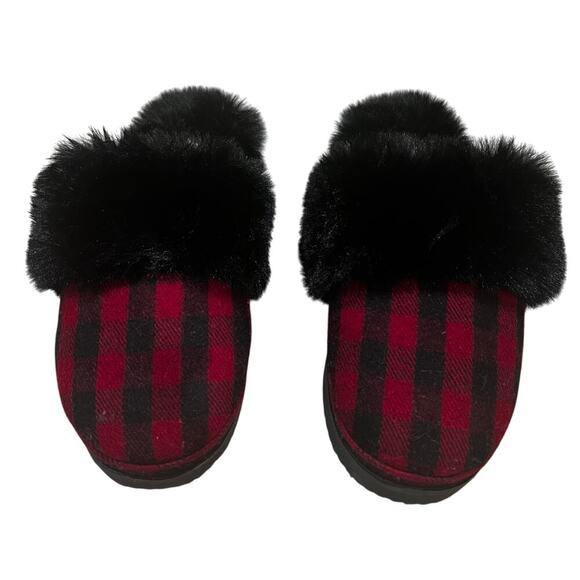 Gianni Bini Faux Fur Size US 9 slippers house shoes fuzzy plaid buffalo plaid - Picture 1 of 8